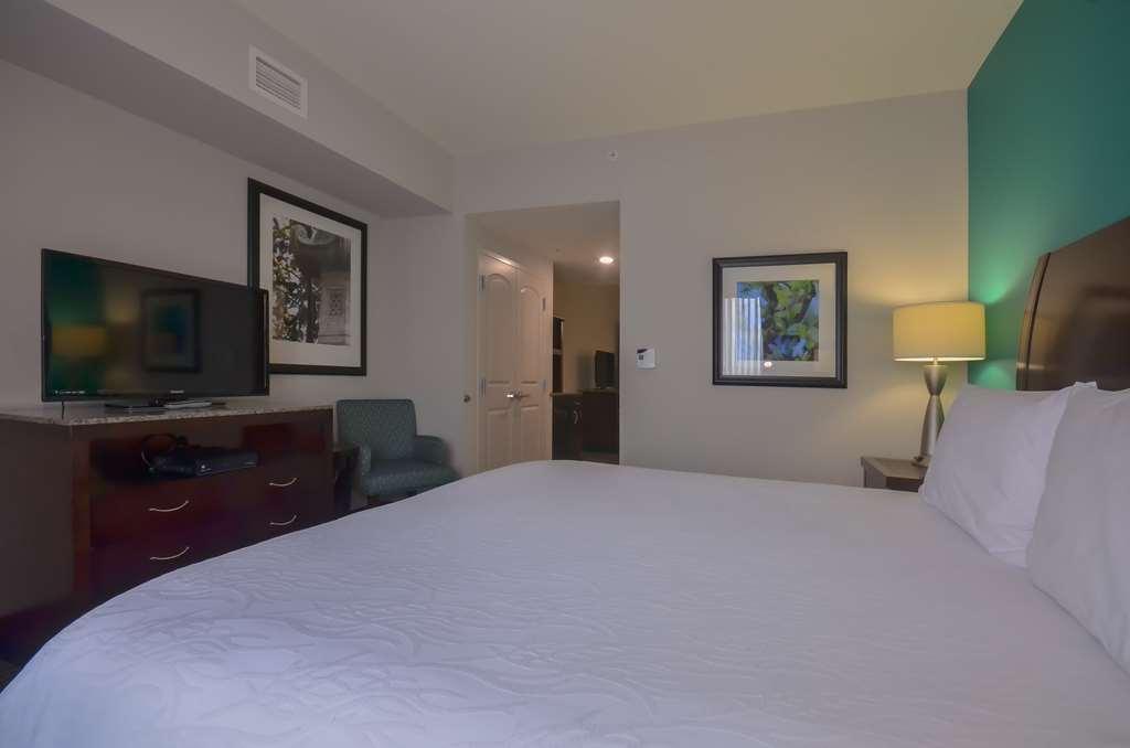 Hilton Garden Inn And Fayetteville Convention Center Habitación foto